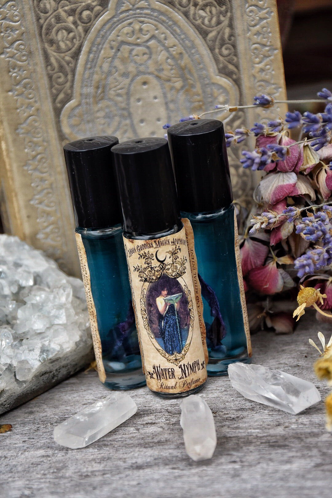 Water Nymph Oil~ Empath oil ~ Aura Protection~ Water Sign ~ Energy Booster ~ Melt away Stress and Anxiety ~ Heart Chakra - Moon Goddess Magick Apothecary