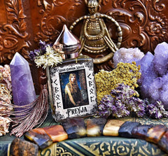Freyja~ Freya~ The Great Lady ~ Völva ~ Goddess of Love, Poetry, Beauty, War and Seidr~ Norse Magic~ Norse Goddess ~Vanir Tribe~ Witchcraft - Moon Goddess Magick Apothecary 