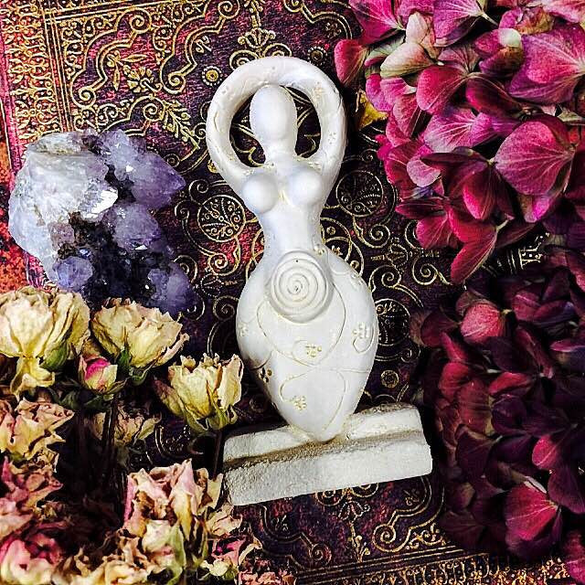 Goddess Statue~ Spiral Goddess~ Spring Goddess~ Goddess Worship ~ Goddess Magick~ Sacred Goddess ~ Fertility Goddess - Moon Goddess Magick Apothecary 