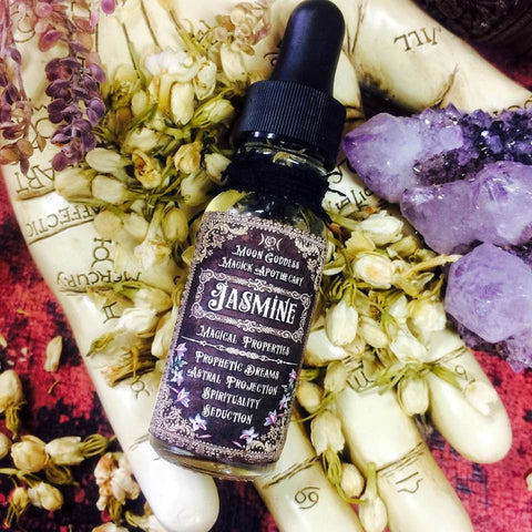 Jasmine Essential Oil~ Astral Projection, Prophetic Dreams, Love and Spirituality..Witchcraft, Pagan, Wicca, Spells~ Love Magick ~ 1/2 oz - Moon Goddess Magick Apothecary 